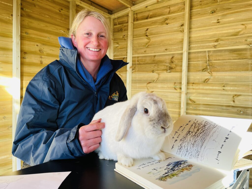 Winter the 'Wonder Rabbit' is helping disabled children to read.