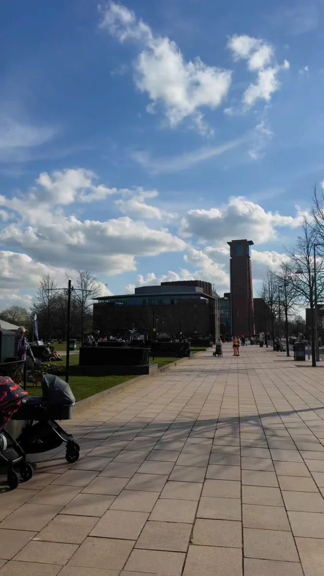 🥾 Did you know that May is National Walking Month? 📜 To celebrate, we’re taking you on a little stroll through our top 3 walks in Stratford-Upon-Avon.👋 Even better, they’re all just a stone’s throw from our office! When you’re next in the area, pop in and say hello.